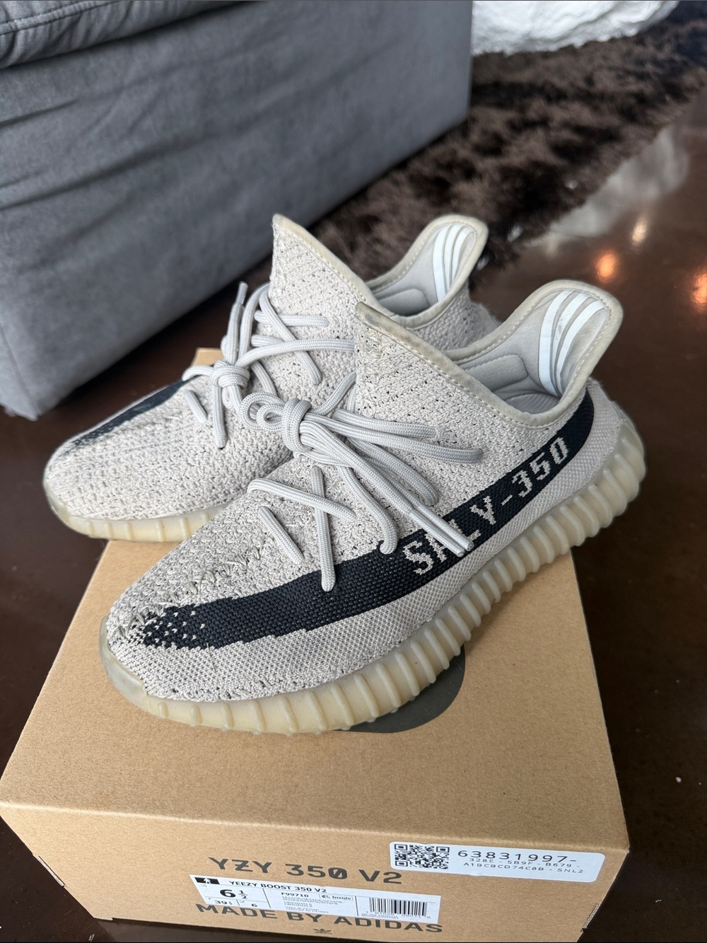 Yeezys- 350 V2 SPLY
